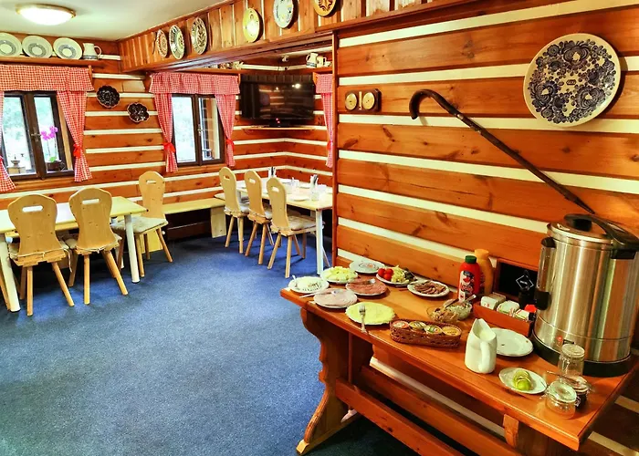 Zakouti Πανσιόν